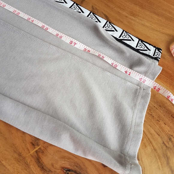 Aritiza • TNA Pull on Track pants • Sz M - Picture 15 of 16